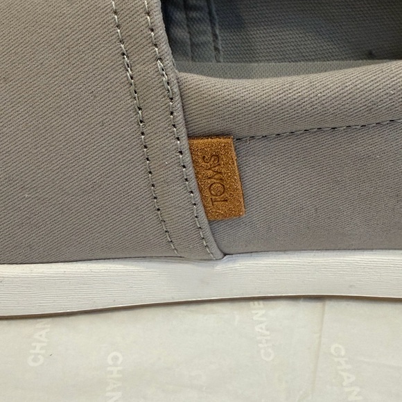 TOMS Men's Comfort Slip-On Shoes Gray Brown Textile Leather US 9 EU 42 - Picture 6 of 8